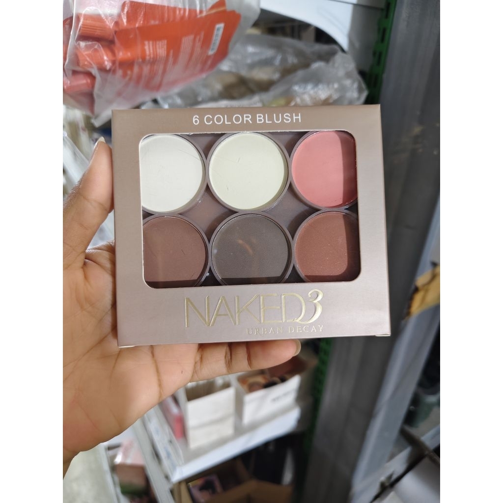 พาเลทคอนทัว ไฮไล้ บลัช Naked3