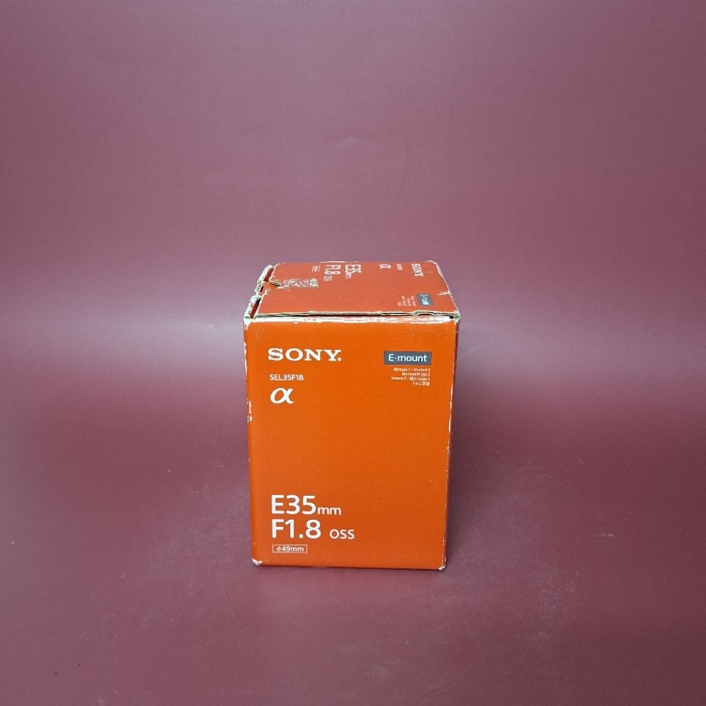 กล่องเปล่า เลนส์ Sony E35mm F1.8