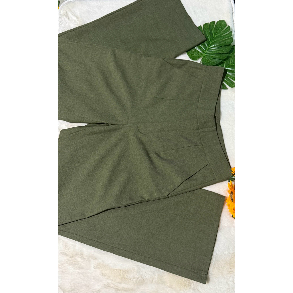 กางเกงขากระบอกกลาง Issa Apparel - Wendy mid (size L) เอวสูง ไม่รั้งเป้า ผ้าดี ทรงสวย เทียบมือ 1