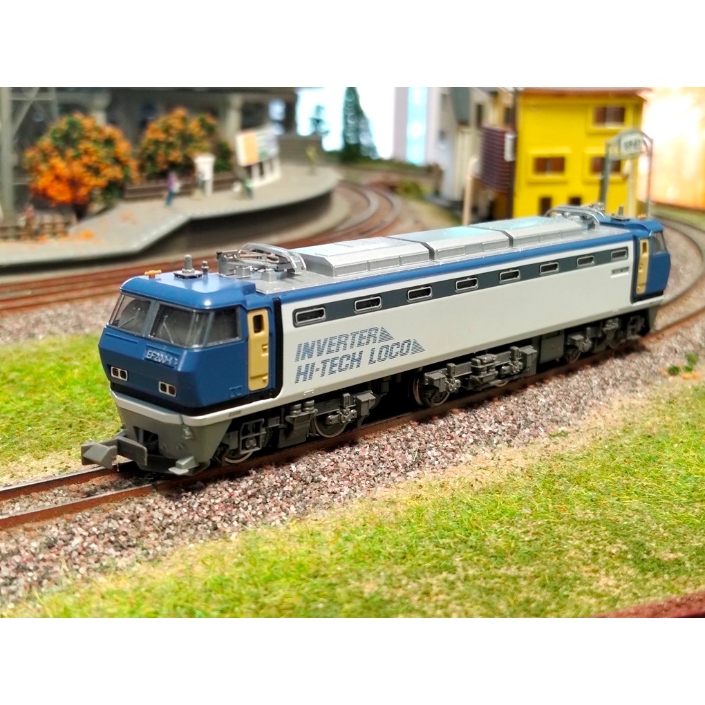 โมเดลรถไฟEF200  โมเดลรถไฟKato โมเดลรถไฟ หัวรถจักร Kato EF200 N Scale * มือสอง * สภาพดี ราคา ok