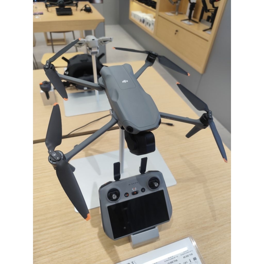 DJI Air 3s Fly More Combo (RC2)