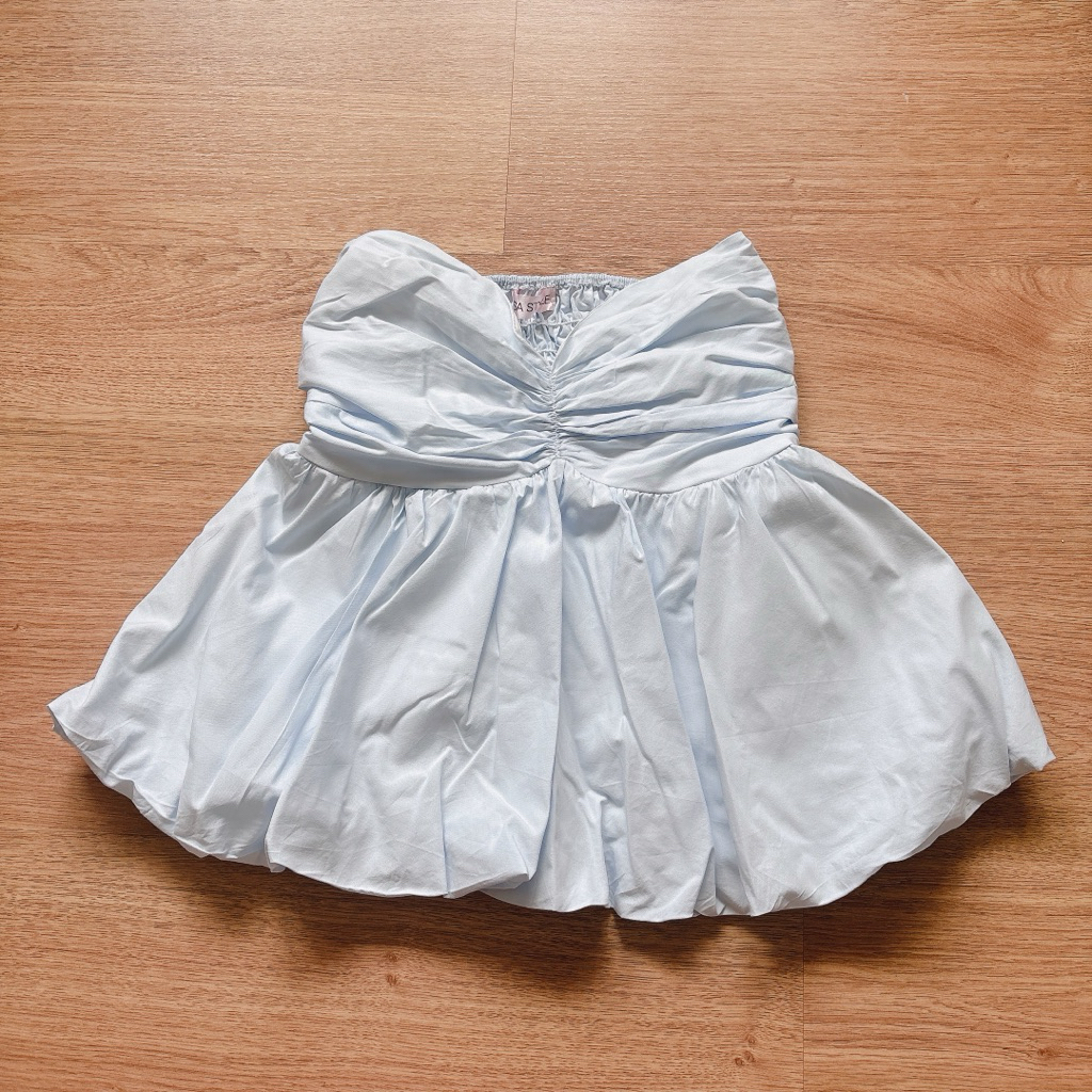 NUSA STYLE เสื้อเกาะอกทรงบอลลูน