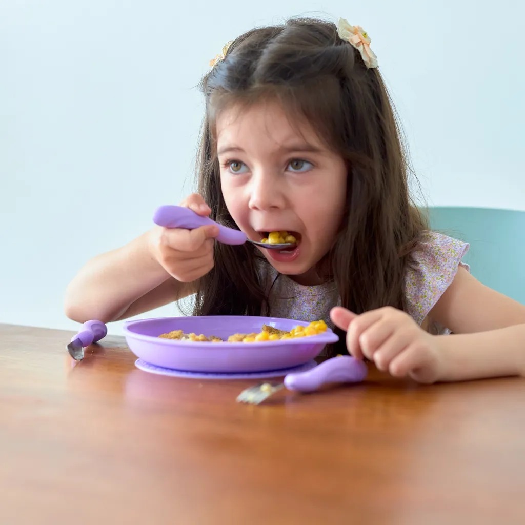 MARCUS & MARCUS ชุดช้อนส้อมมีด ส้อมและมีดปลายมน Easy Grip Cutlery Set (3y+) ราคา ถูกที่สุด ดีลบีเคเค แกลเลอรีภาพที่ 7