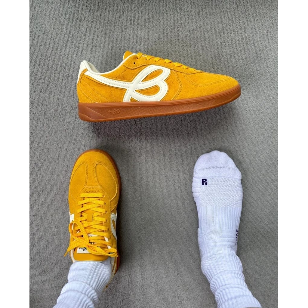 We Flower x HBD Yellow สีเหลือง