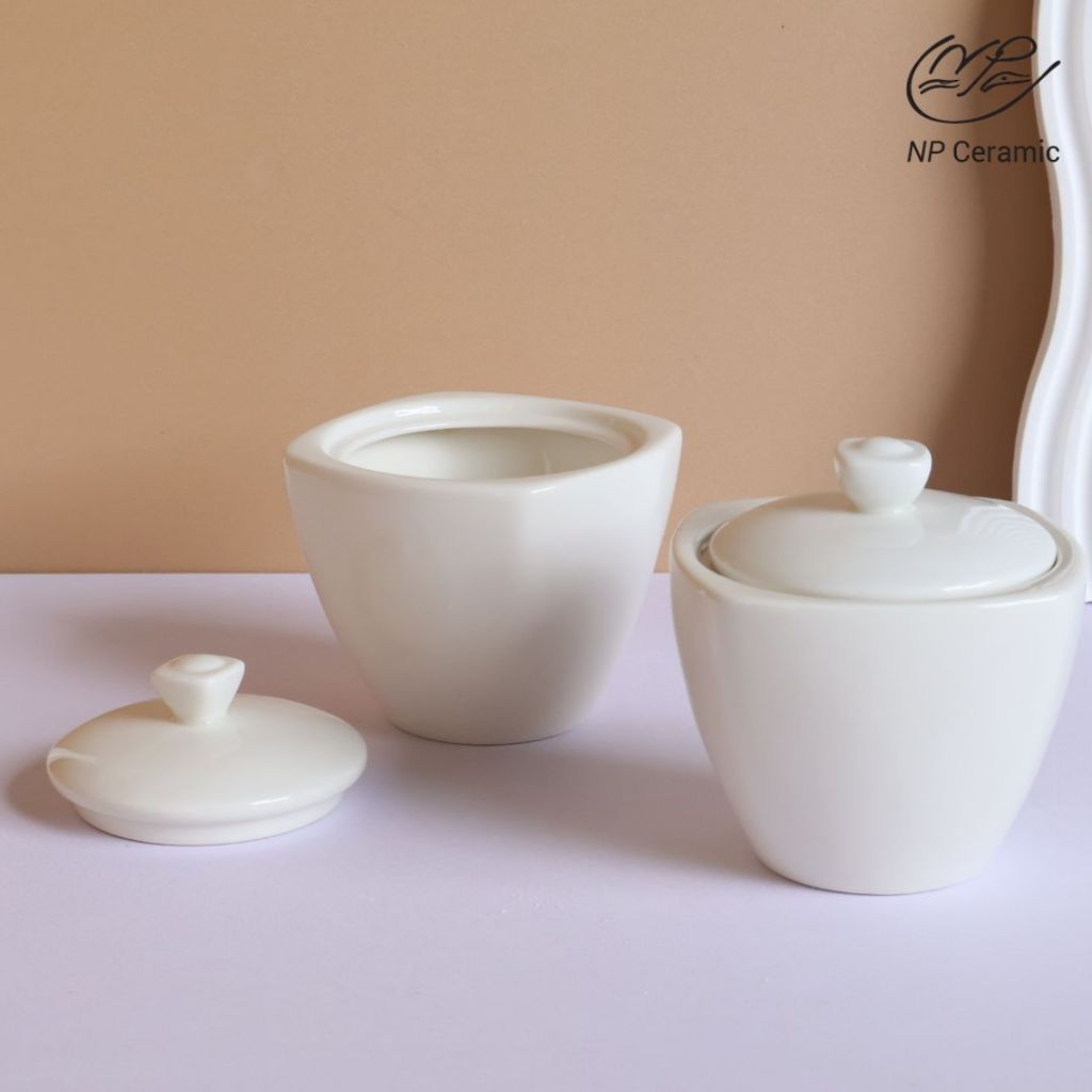 [ลดสูงสุด 80%] NP Ceramic โถเซรามิค โถน้ำตาลพร้อมฝา สีขาว ขนาด 8.5 ออน