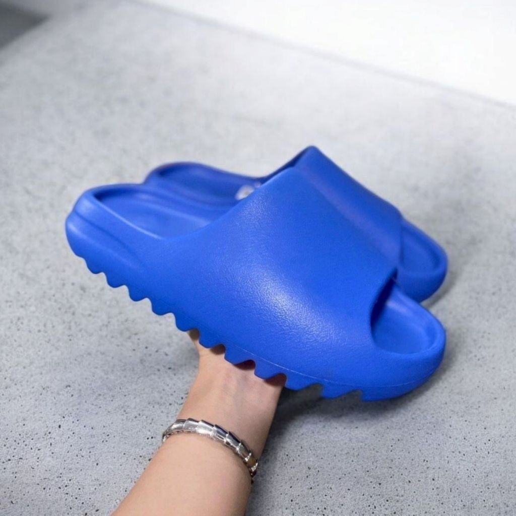 รองเท้าแตะ YEEZY รองเท้าแตะผู้ชาย ผู้หญิง มีกล่อง📦🌟ผิวหยาบ พื้นโลโก้ ปั้มใน QR CODE ✔️มีป้าย