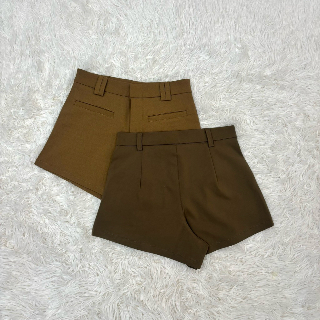 Yada Pants | Lisa shorts กางเกงขาสั้น เจาะกระเป๋าหน้า หูเข็มขัดคู่ ผ้าโรเชฟ รูปที่ 6