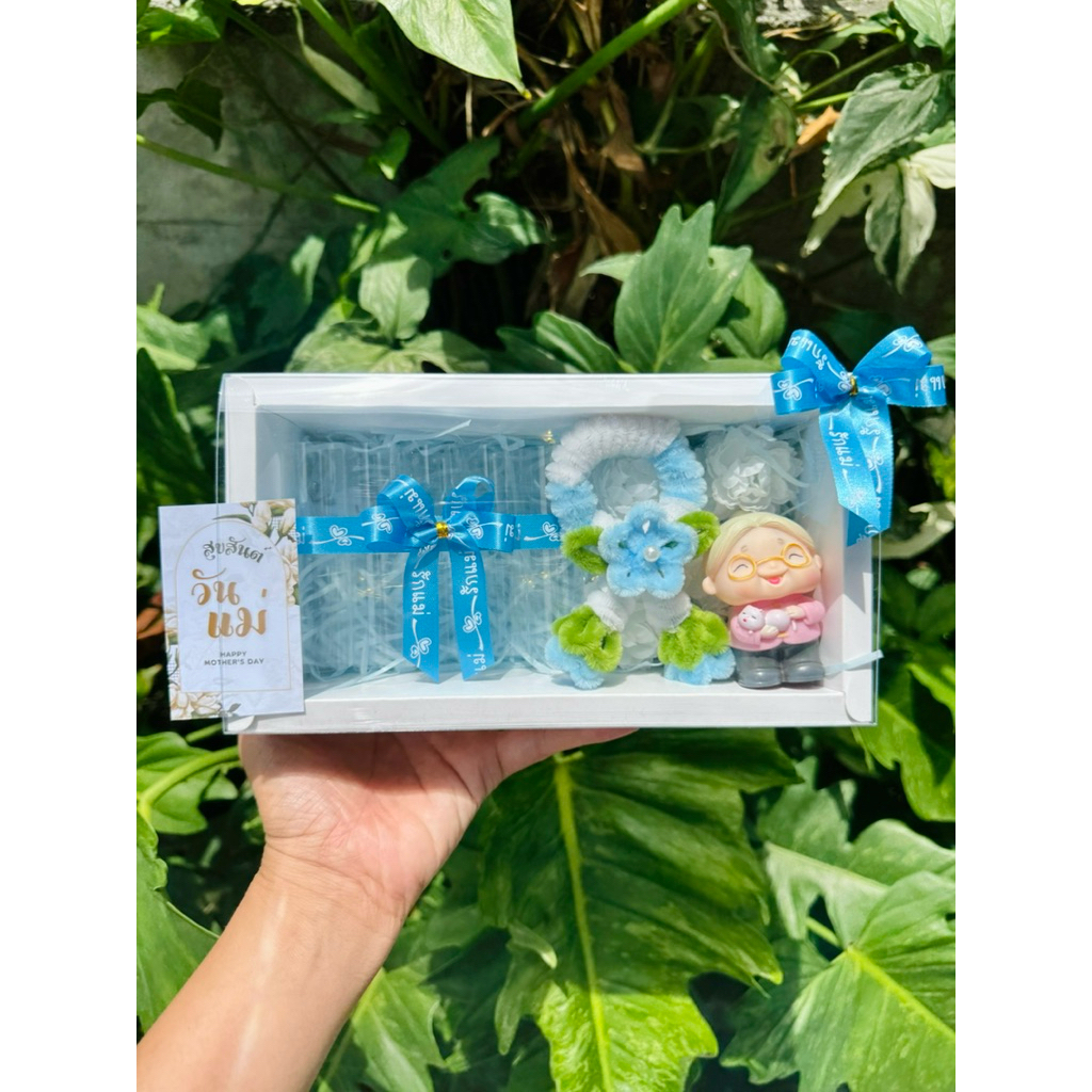 ของขวัญวันแม่กล่องใส่เงิน 5 ใบ วันแม่ มาลัยลวดกำมะหยี่ ดอกมะลิ