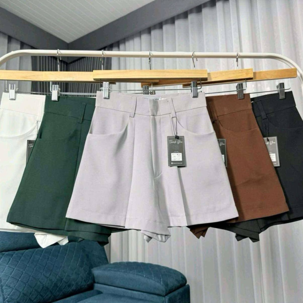 [ N ] ขาสั้นจีบหน้า แต่งกระเป๋าโค้ง ผ้าซาร่าห์ ความยาว 16 นิ้ว เสื้อผ้า Girl ผู้หญิง Women Clothing กางเกง