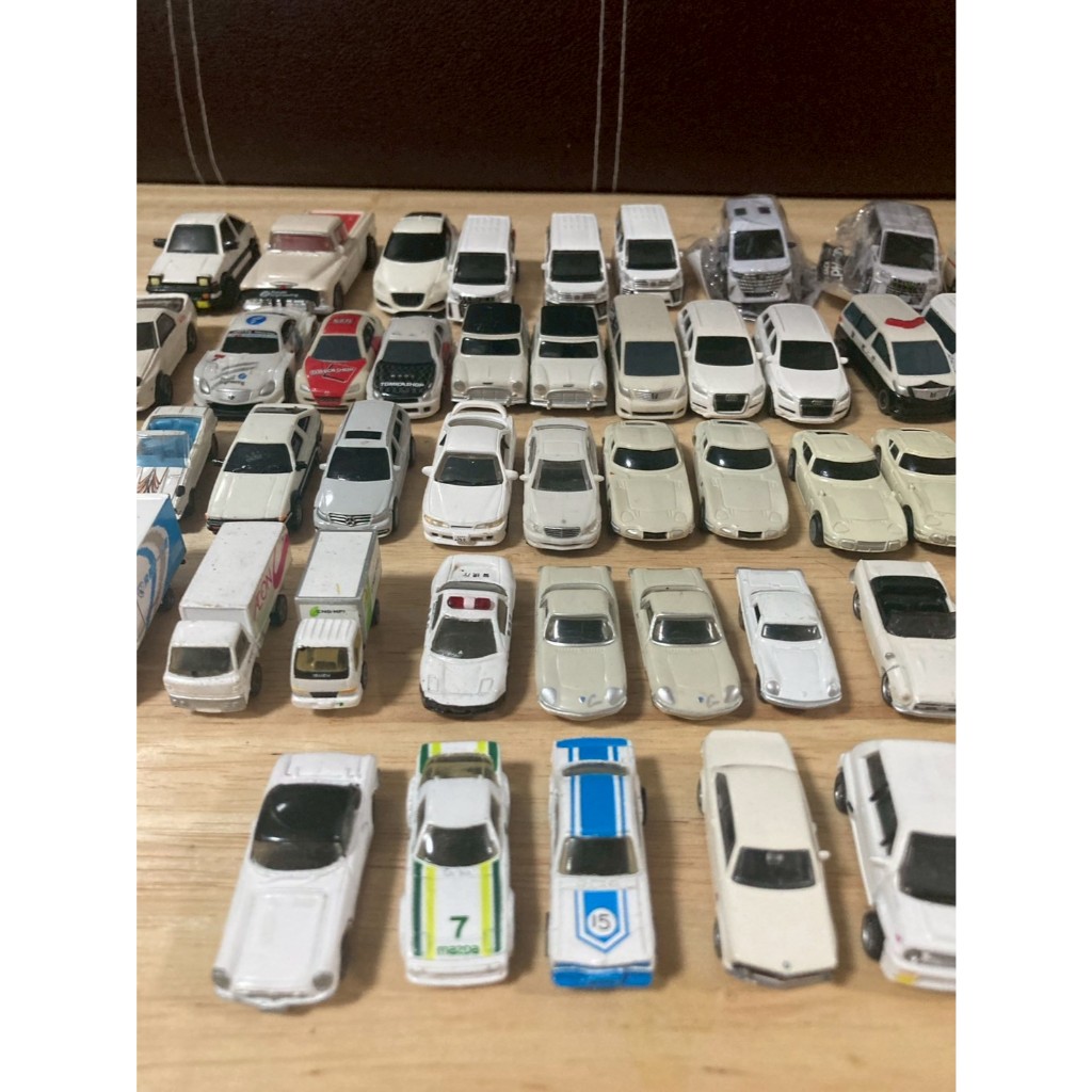 โมเดลรถ 1/72 รถจิ๋ว รถพลาสติก-รถเหล็ก สีขาว สีครีม White Plastic/Metal car Tomica Tomy - PULLBACK WONDA จากญี่ปุ่น - รูปที่ 2