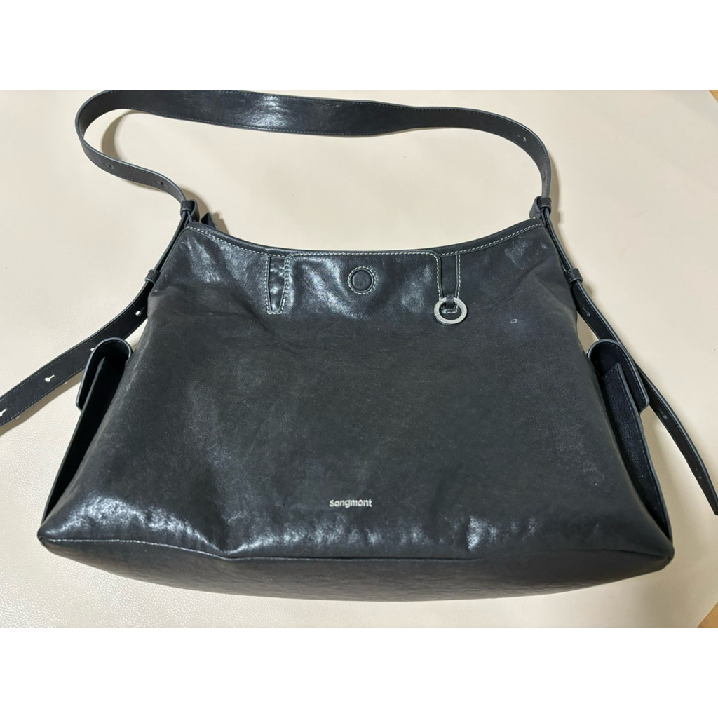 Songmont Yore Hobo medium black