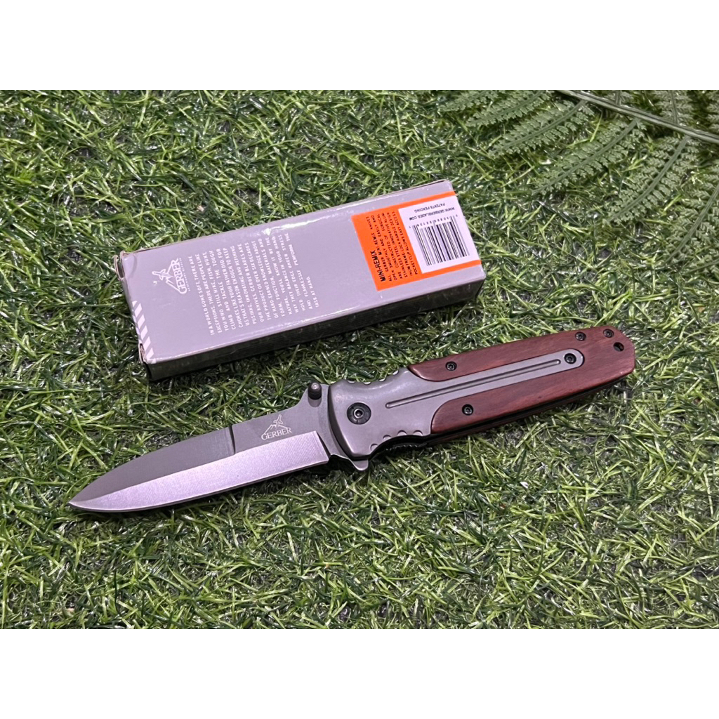 มีดพับ Gerber คุณภาพดี มีที่เหน็บ  พร้อมส่ง ค่ะ