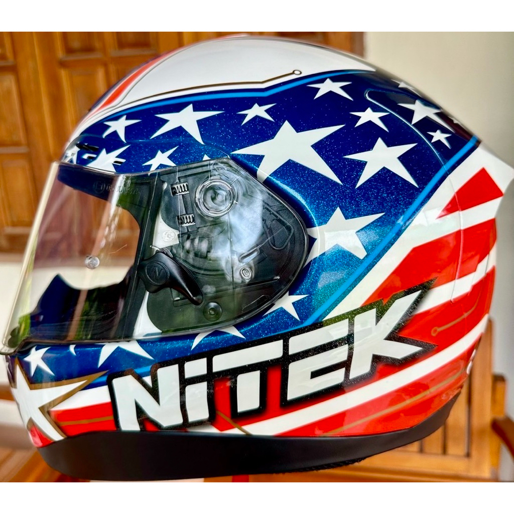 ส่งต่อหมวกกันน็อกแบรนด์ NiTEK รุ่น P1 ลาย AMA ออกแบบโดย StarLine