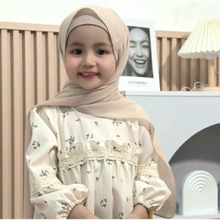 Humaira  dress ผ้าครัชแต่งลูกไม้แขนจั้ม ป้ายแบรนด์