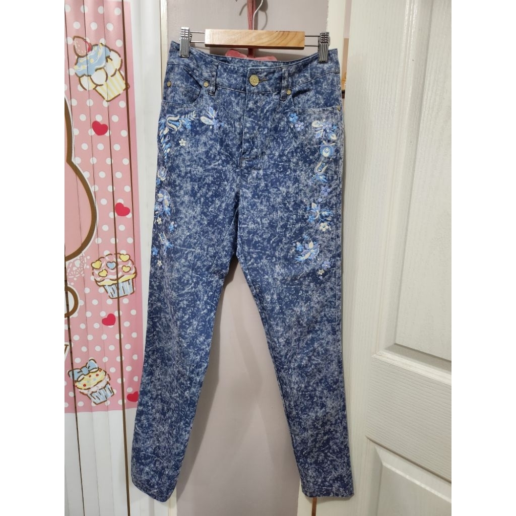 กางเกง lynaround มือสอง