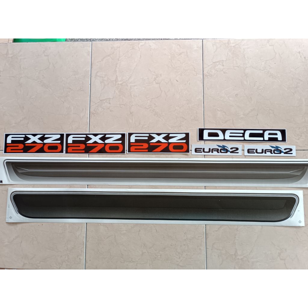 สติกเกอร์ติดรถ ISUZU DECA รุ่น FXZ270  ราคาต่อ1ชุด