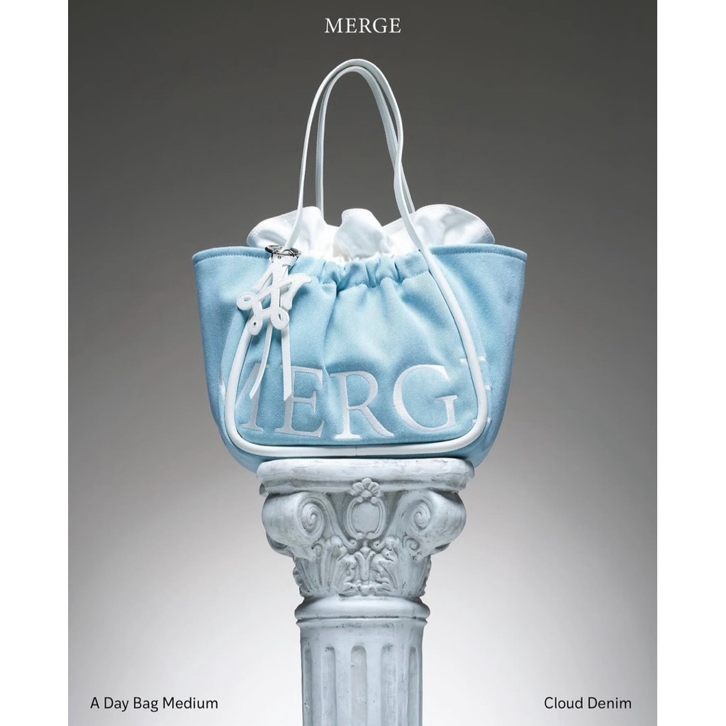พร้อมส่ง MERGE A DAY BAG/LM Merge กระเป๋า official ส่งต่อ กระเป๋าTote