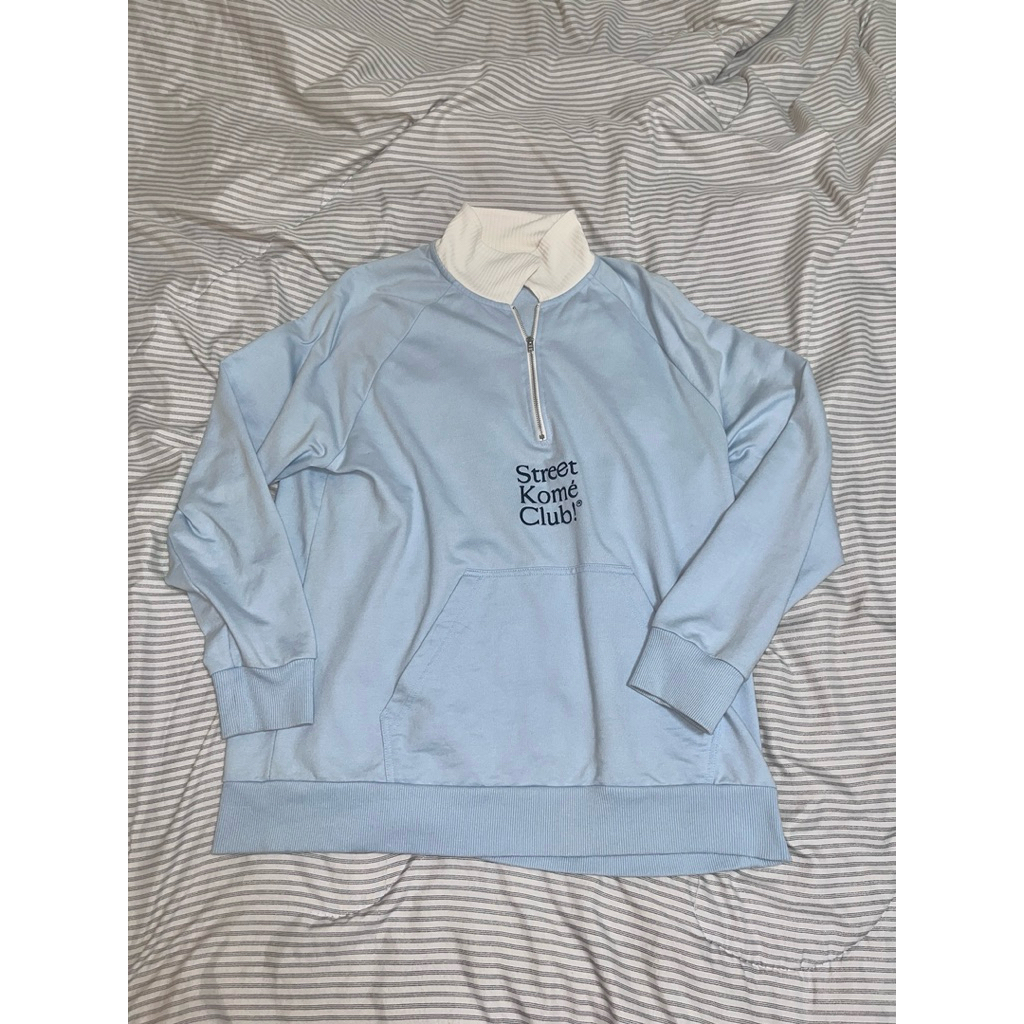 (ส่งต่อ) KOME girls sweater สีฟ้าอ่อน สภาพ 95%