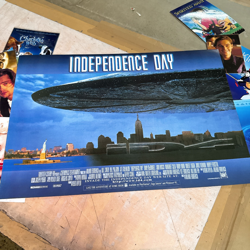 Independence Day ไอดี 4 สงครามวันดับโลก โปสเตอร์หนัง โปสเตอร์ติดผนัง โปสเตอร์หนังเก่า รูปติดผนัง