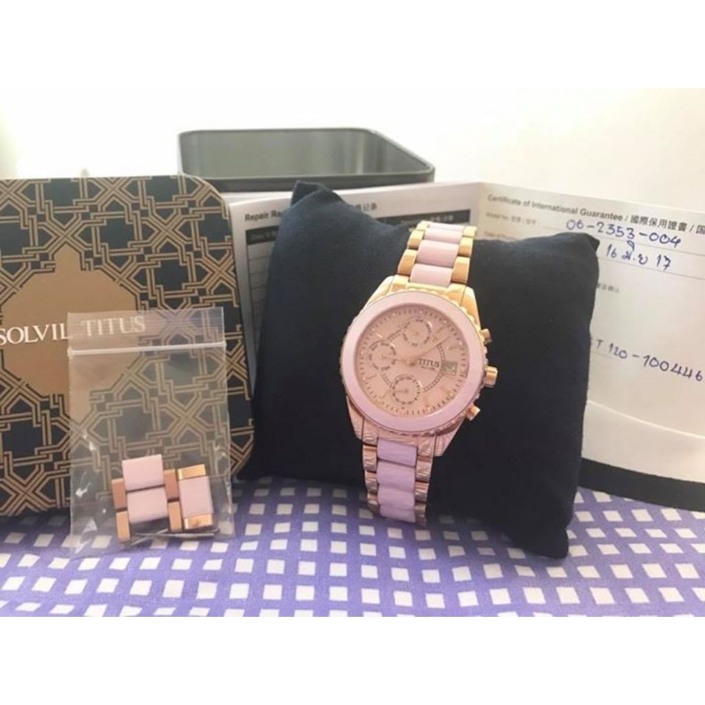 นาฬิกา Solvil Et Titus สีชมพู