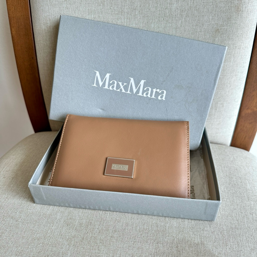 Max mara trifold wallet