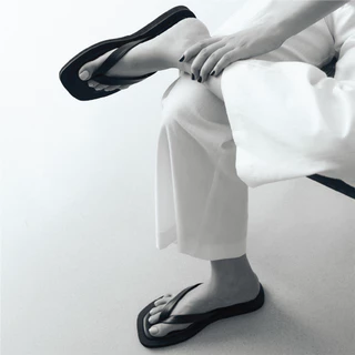 Madmatter - Rae Sandals รองเท้าแตะหนังแท้