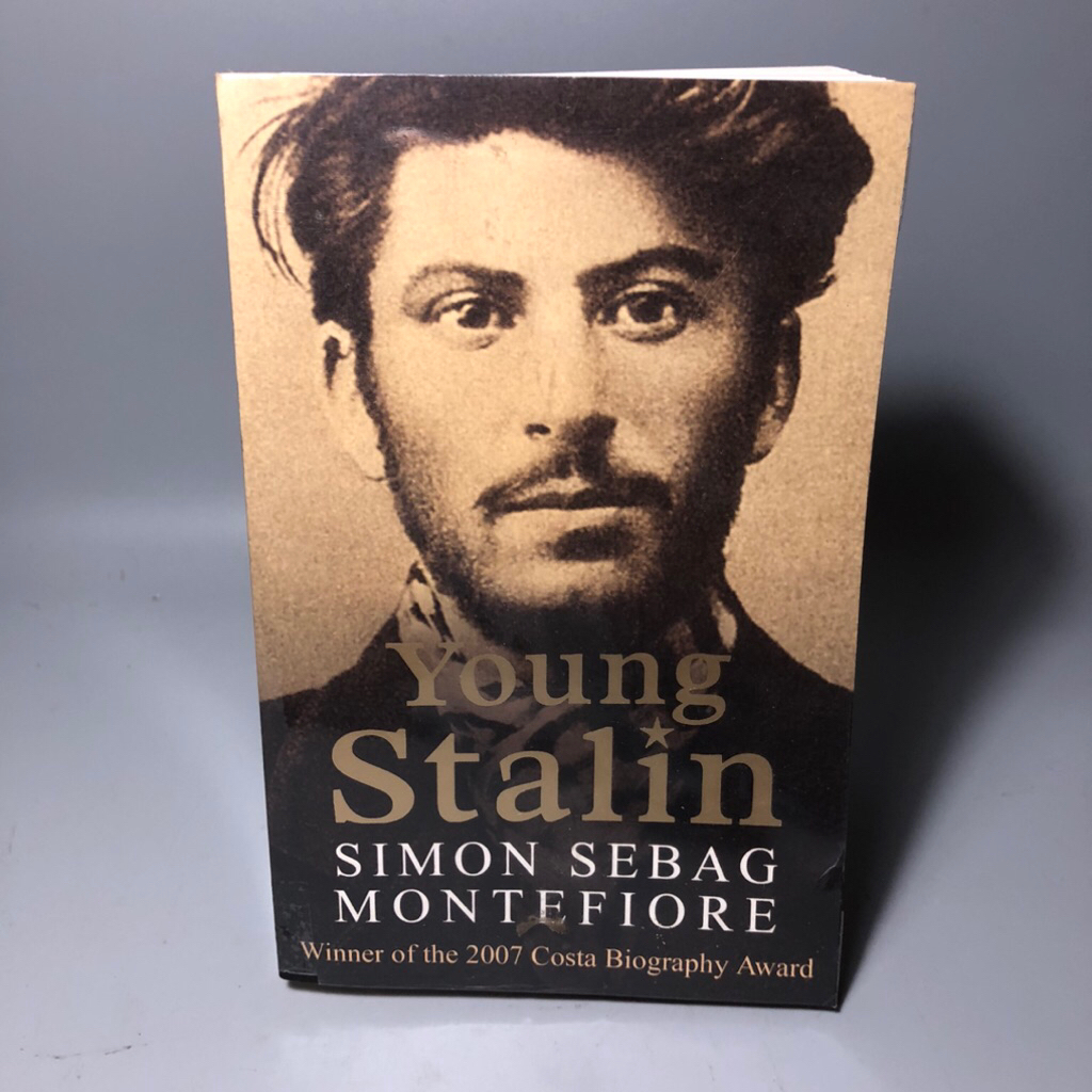 Young Stalin **สันเปื้อนตามรูป