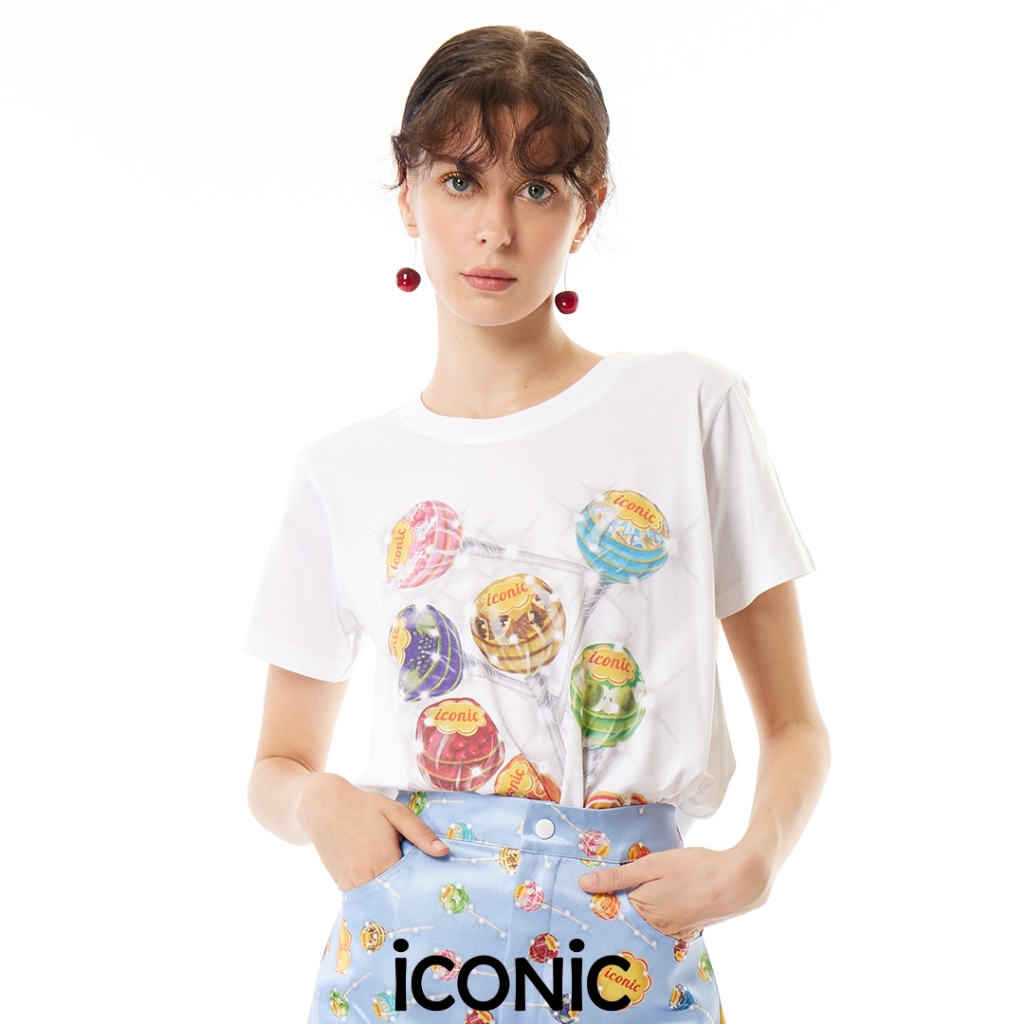 iCONiC DELICA T-SHIRT #204182-5 เสื้อยืด พิมพ์ลาย ลูกอมหลากสี
