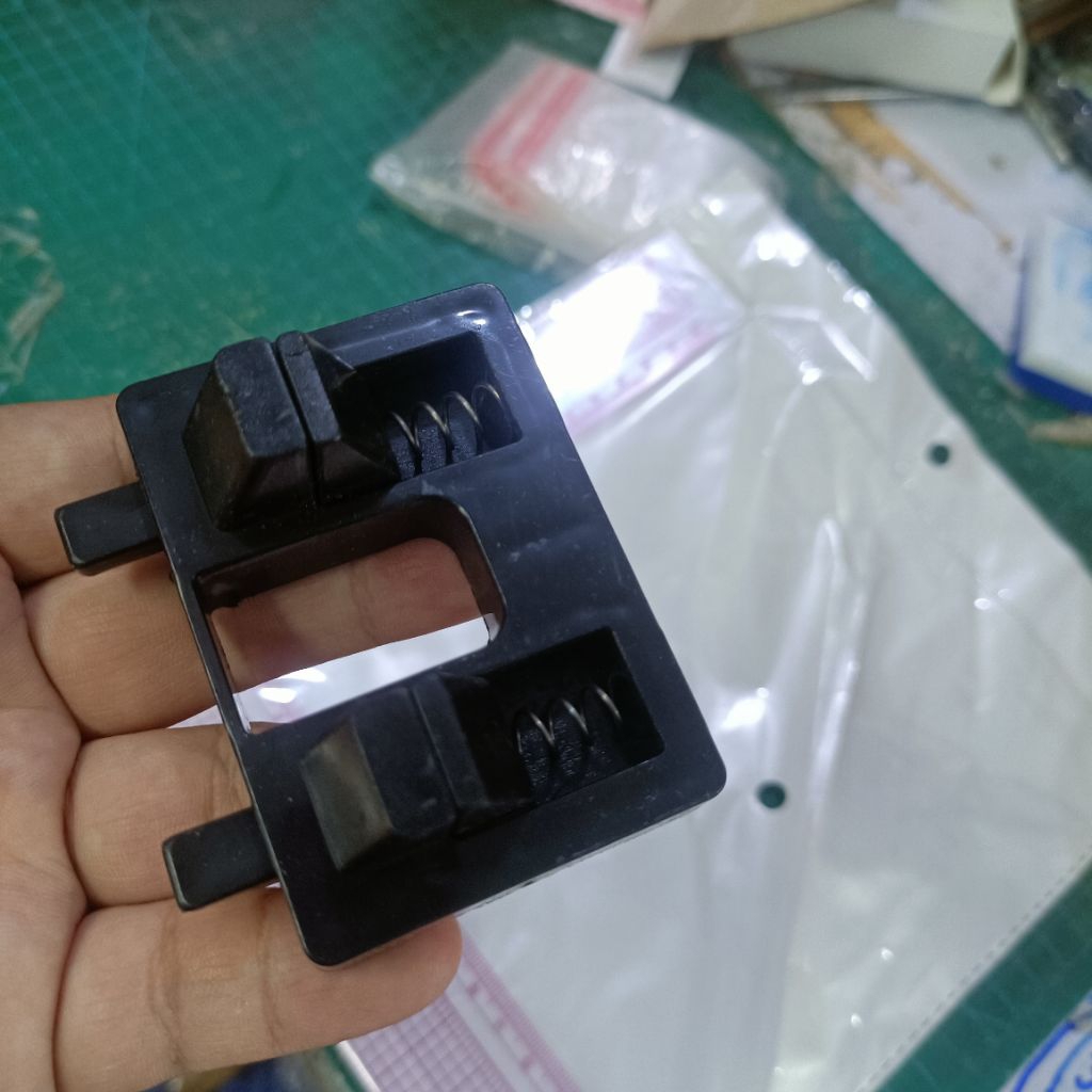 ไมก้าลำพูน มือที่สาม ที่ช่วยจับสายไฟ ช่วยบัดกรีสายไฟ ปากกาจับงาน ราคา ถูกที่สุด ดีลบีเคเค แกลเลอรีภาพที่ 7