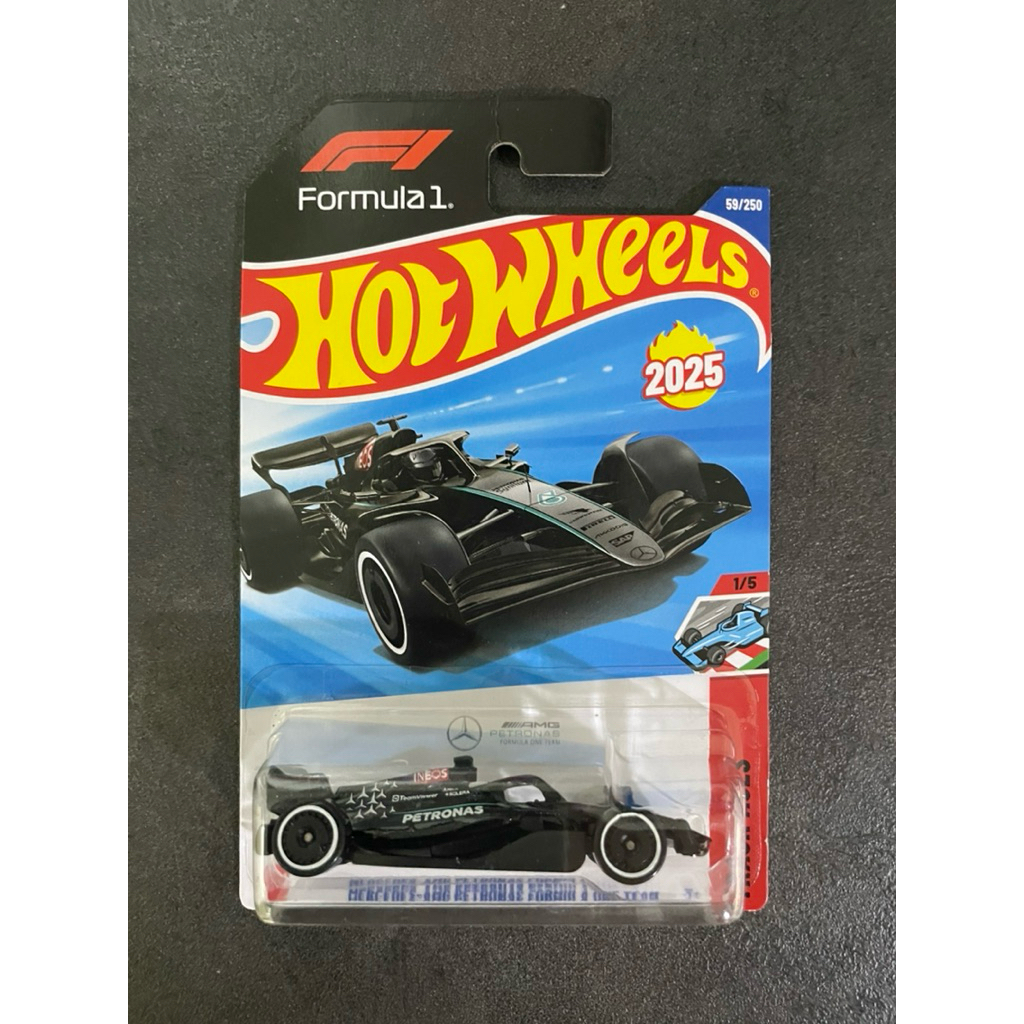 MERCEDES-AMG PETRONAS FORMULA ONE TEAM