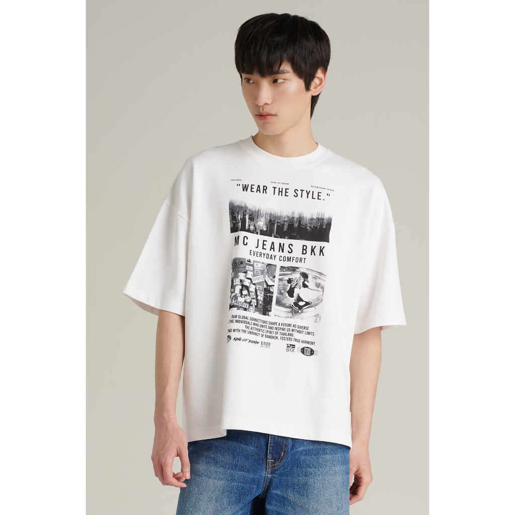 Mc JEANS (แม็คยีนส์) Online Exclusive เสื้อยืดผู้ชาย เสื้อยืดแขนสั้น ทรงโอเวอร์ไซส์ มีให้เลือก 2 สี MTTZA34