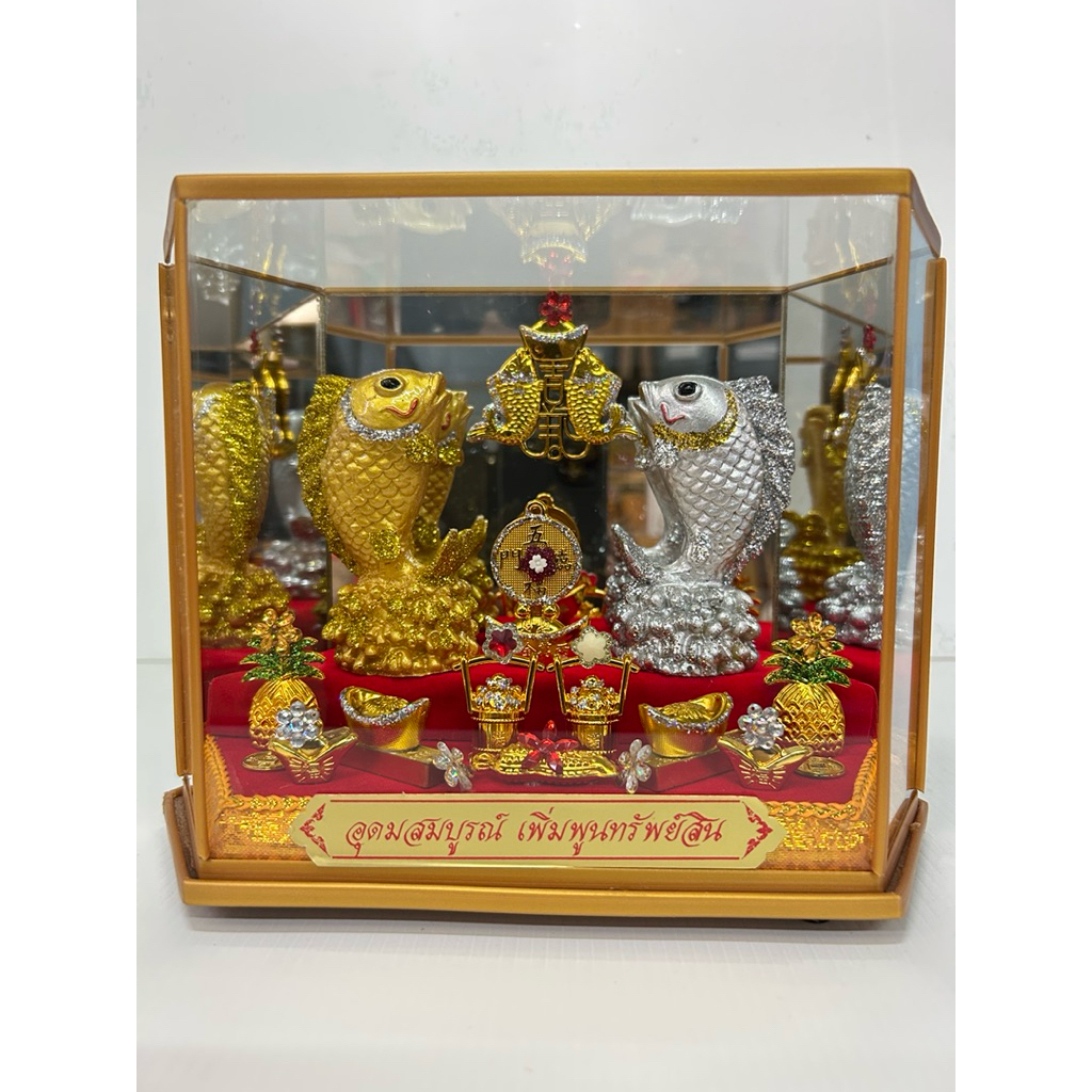 ตู้ปลาหลี่ฮื้อคู่เงิน+ทองเสริมฮวงจุ้ยขนาด4x8.6x7”