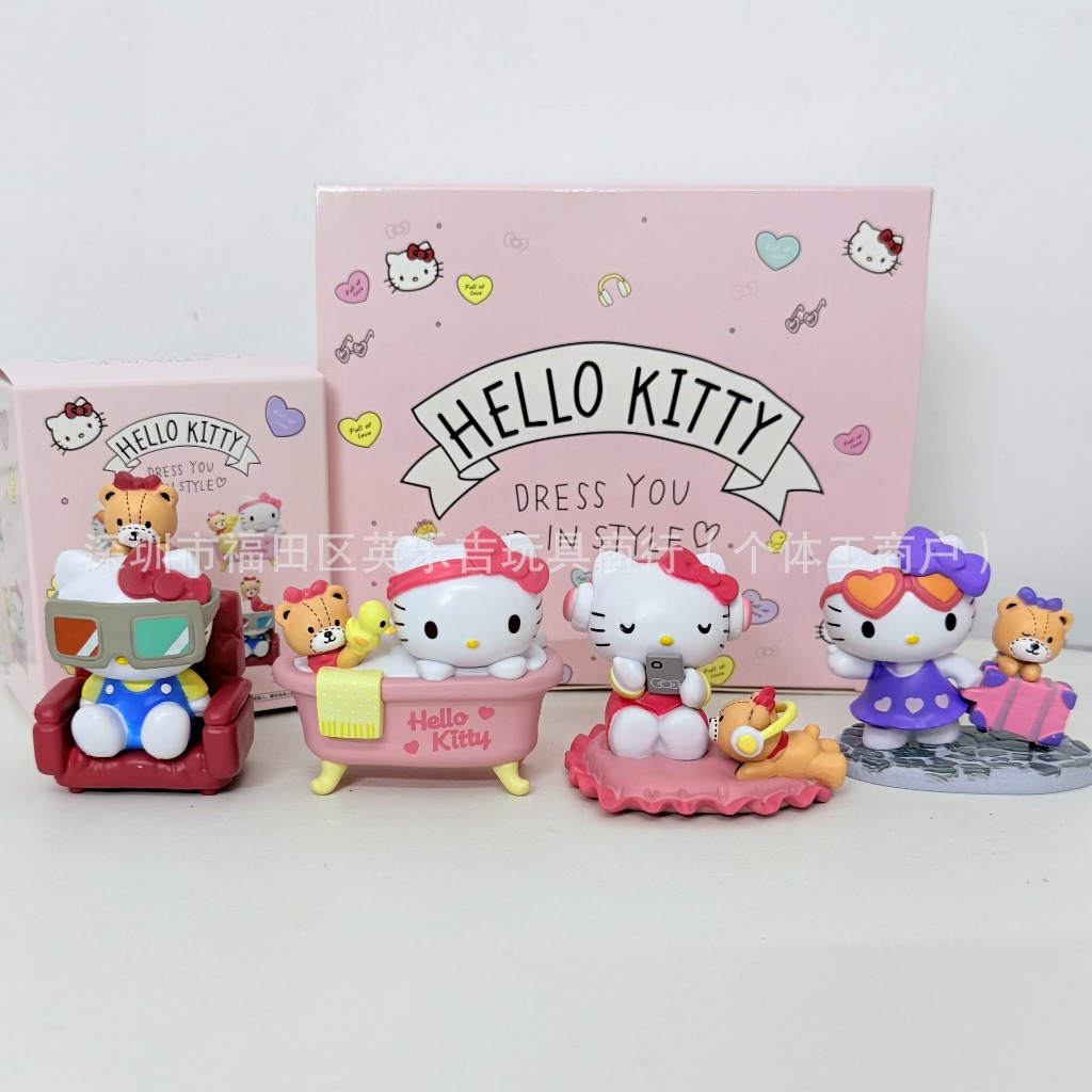 โมเดล Trendy blind box Hello Kitty travel sofa bathtub car
