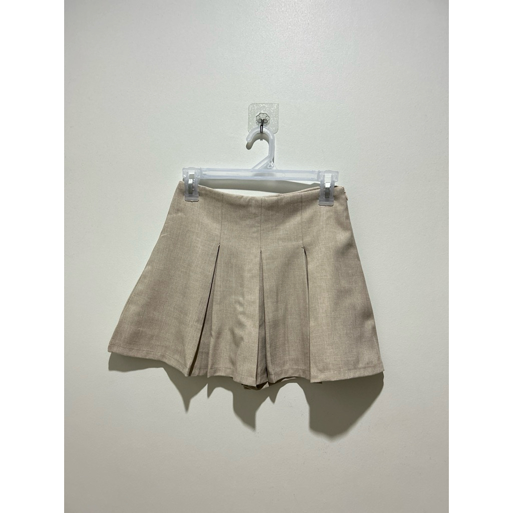 Promthongกางเกงกระโปรง