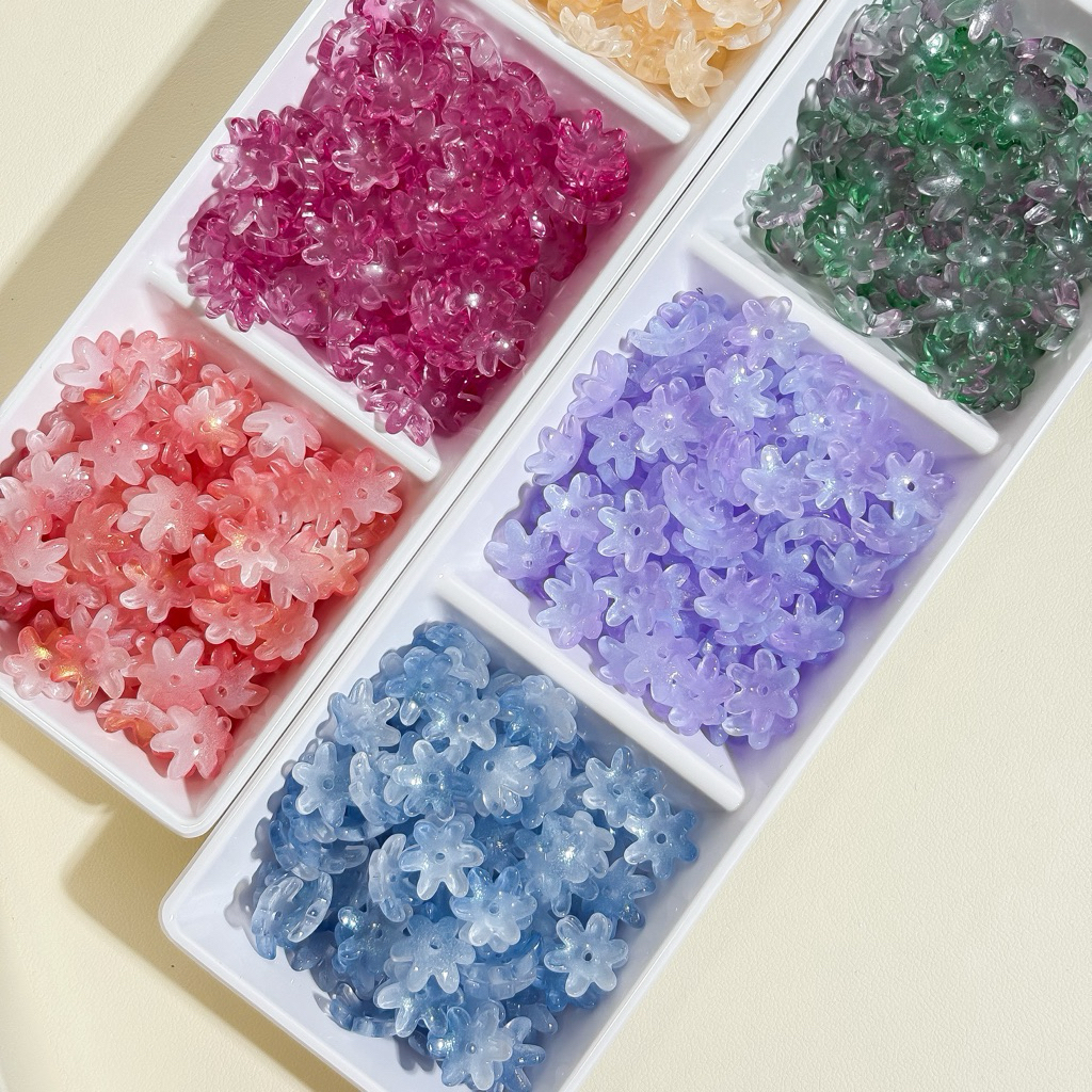 (พร้อมส่งจากไทย) ลูกปัดดอกไม้แก้ว ดอกเดซี่ 10pcs ดอก6กลีบ ดอกแหลม