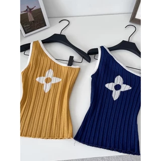ส่งทันที Cici (NO. B8615) เสื้อแขนกุดเปิดไหล่ข้างนึง ลายดอกไม้ เข้ารูป ผ้าไหมพรมยืด สีสันสดใสวัยโจ๋