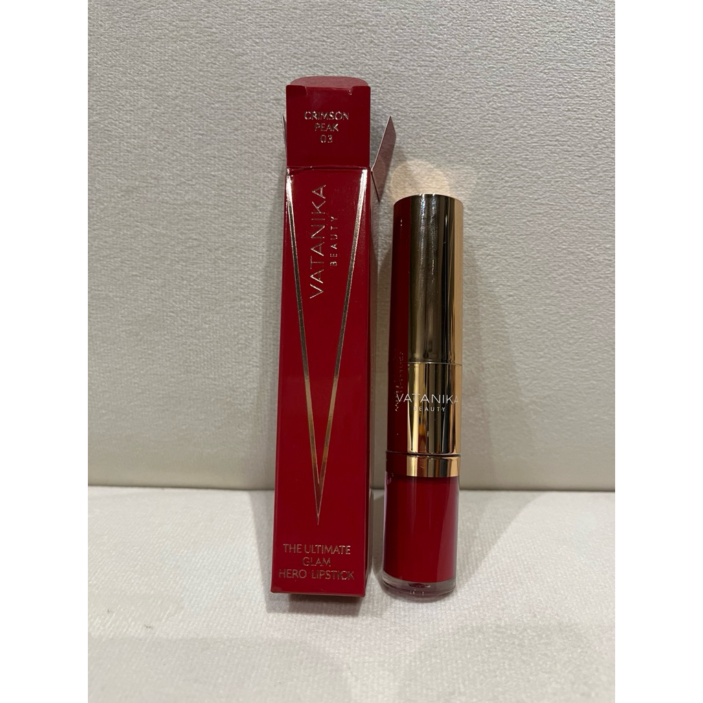 Vatanika Beauty รุ่น The Ultimate Glam Hero Lipstick สี Crimson Peak 03