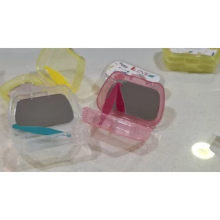 ตลับ พกพา พร้อม ตัวช่วยเกี่ยวยางจัดฟัน ตลับละ 36 บาท ด้านในมีกระจก ขายส่งเริ่มต้น 19 บาท