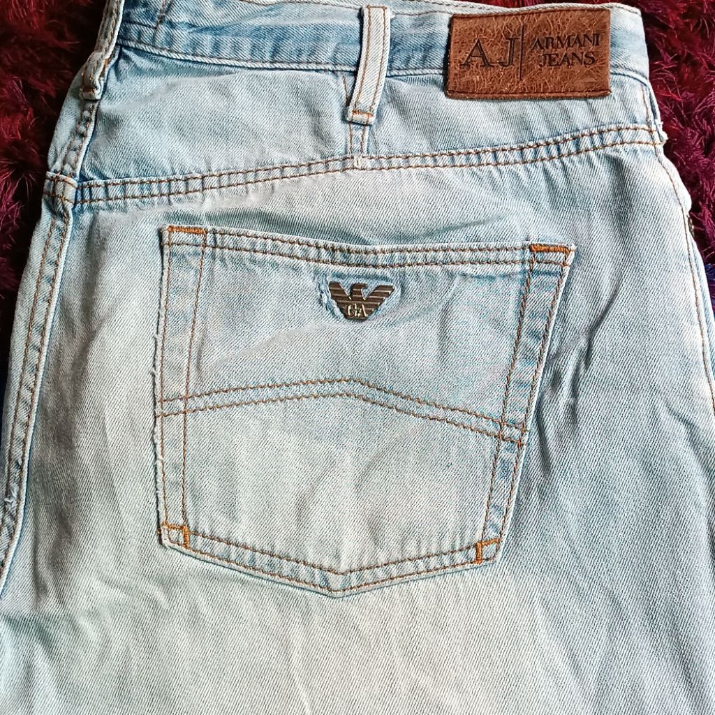 AJ:ARMANI JEANSVintage AJ Armani Jeans Sz.36ขนาด: เอว(จริง)38" ยาว 33"