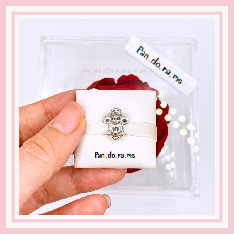 [พร้อมส่ง สินค้าแท้   ] pan.do.ra Disney Mickey Mouse Pavé Steamboat Willie Charm
