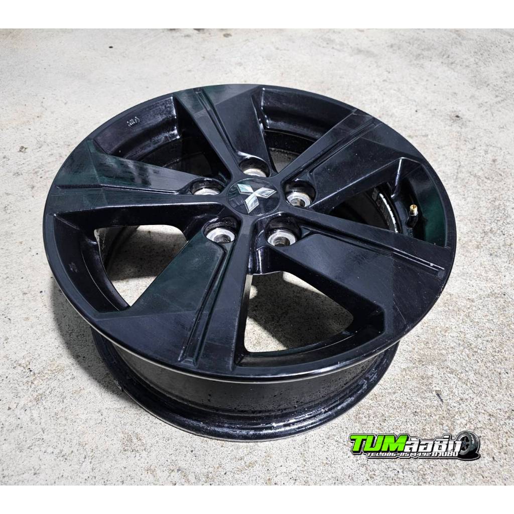 ล้อแม็กซ์ Misubishi Triton 2022 มีสีดำ กับบอรนซ์ ขอบ 16 กว้าง  5 รู (ราคาต่อ1 ล้อ) ผ่านการใช้งาน