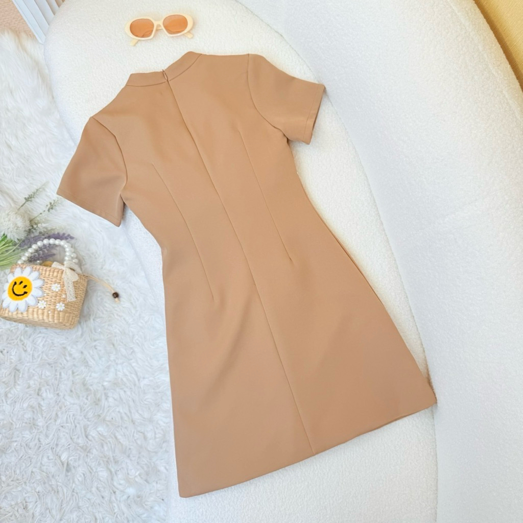 [LISA] A1092 ชุดเดรสกระโปรงคอวีแขนสั้นดีเทลแต่งผูกโบว์ เรียบหรูผู้ดีดูแพง ใส่เที่ยว ดินเนอร์ คาเฟ่ ออกเดท - รูปที่ 4