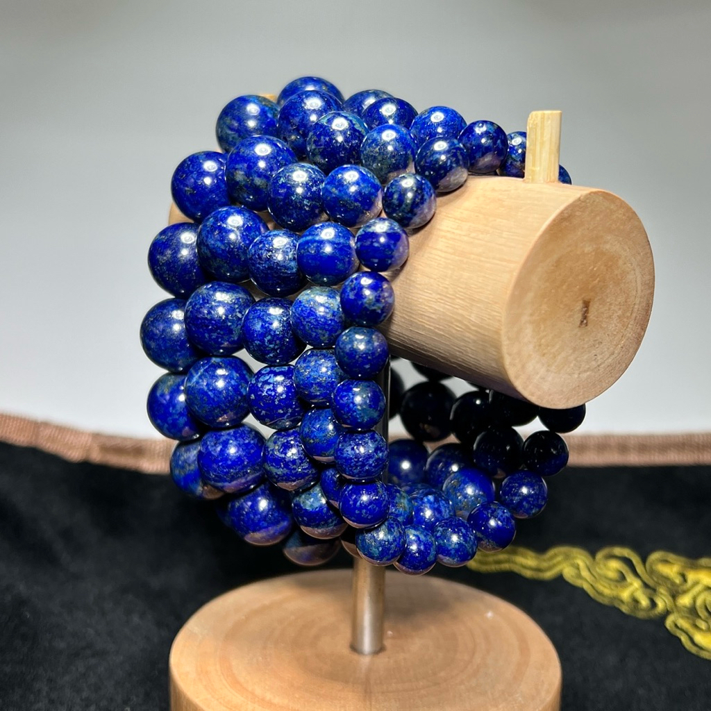 ลาพิส ลาซูลี(Lapis lazuli)