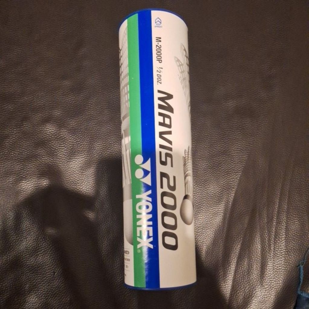 yonex mavis 2000 ฝาสีฟ้า middle speed แบ่งขาย1ลูก