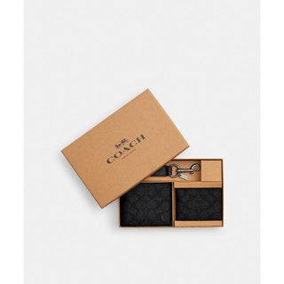 Coach CW344 Boxed 3-In-1 Wallet Gift Set In Signature Canvas…
