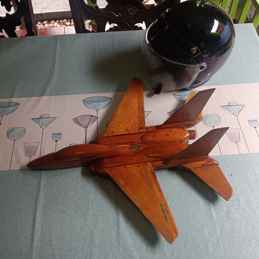 F1 งานทำมือเครื่องบินไม้F16