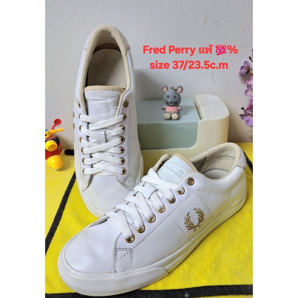 รองเท้าผ้าใบมือสอง Fred Perry แท้💯%size 37./23.5cm,มีร่องรอยการใช้งานบ้าง,มีเก็บงานให้บ้าง