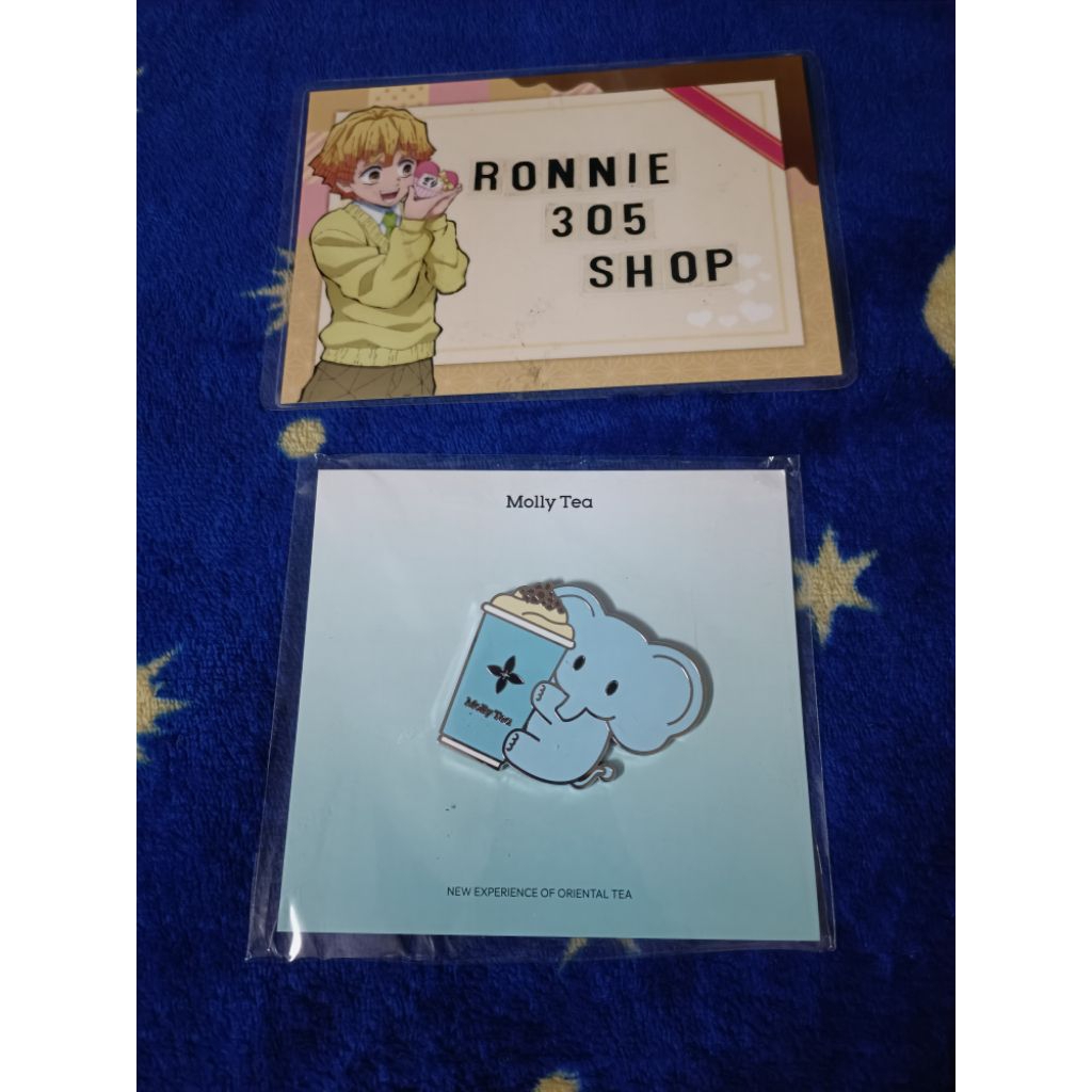 แม่เหล็กติดตู้เย็นพรีเมี่ยมที่ระลึกจากแบนด์ Molly Tea