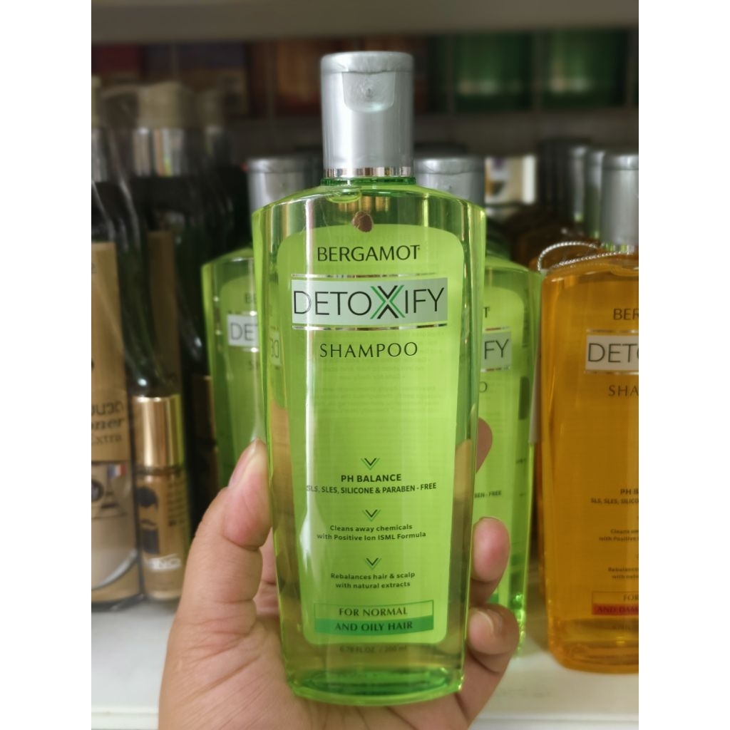 Bergamot Detoxify Shampoo สำหรับผมธรรมดา-มัน 200 ml.