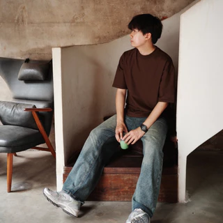 HIMSELF RETRO WIDE JEANS ยีนส์ผู้ชายทรงหลวม เอวสูง ขากระบอกขาตรง ผ้าใส่สบาย ทรงวินเทจแต่งตัวง่าย
